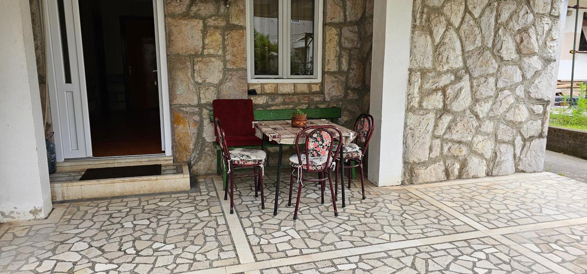 Apartments Simonovic Tivat Bagian luar foto