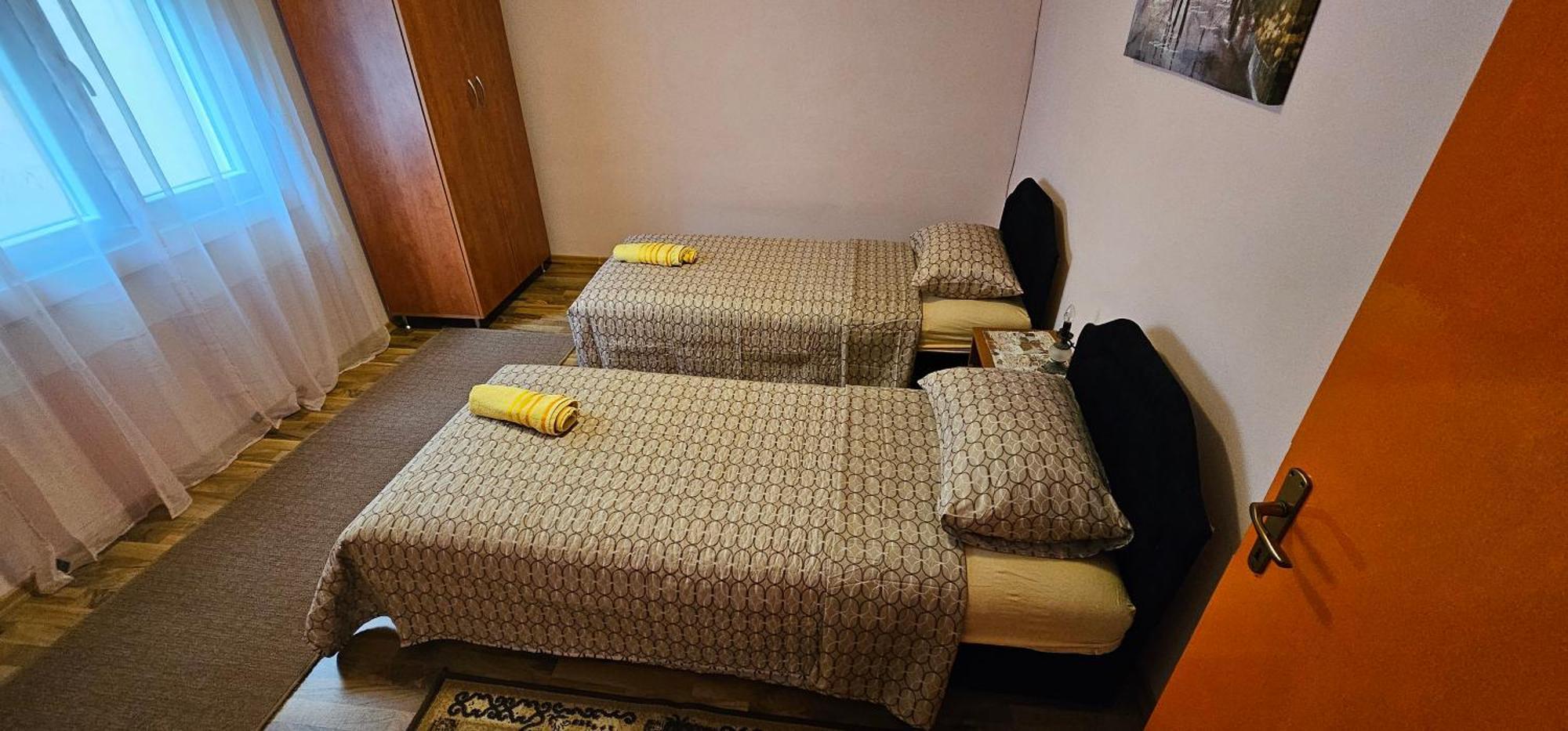 Apartments Simonovic Tivat Bagian luar foto